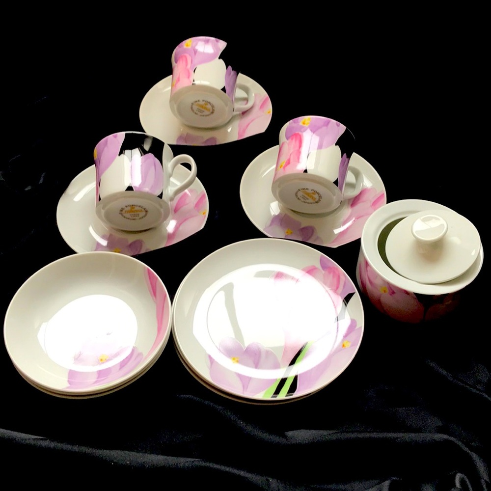 Mikasa Narumi Porcelain Tea Set